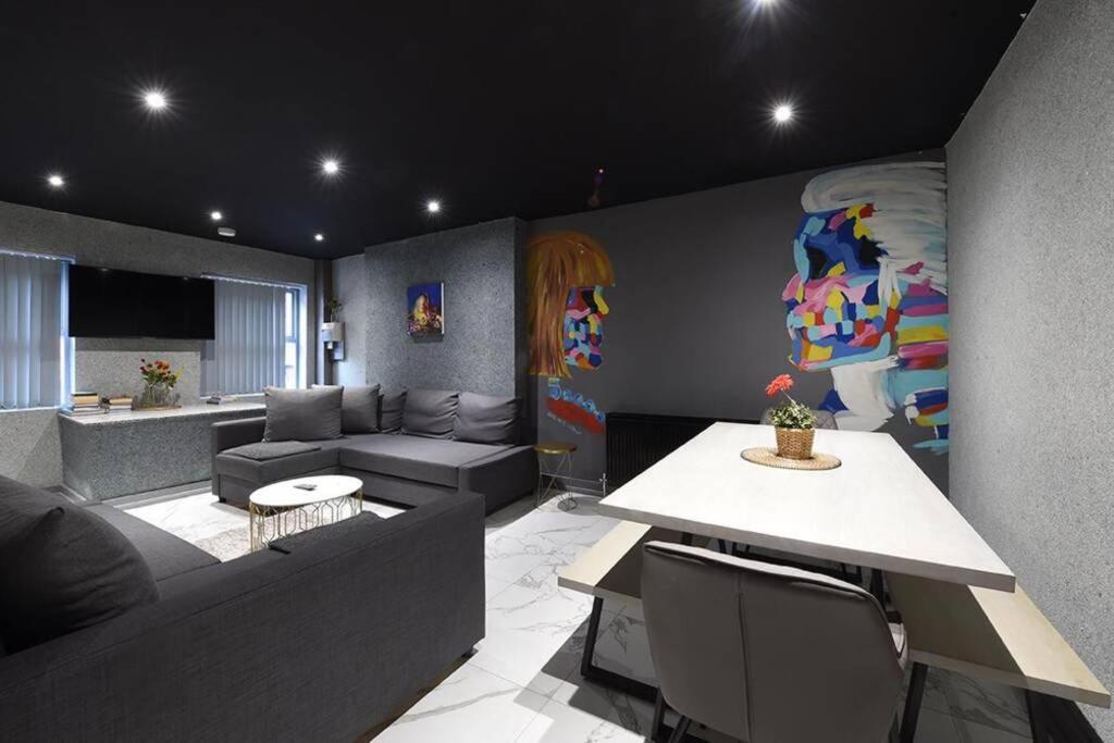 Back Turner Townhouse Apartment Manchester Bagian luar foto