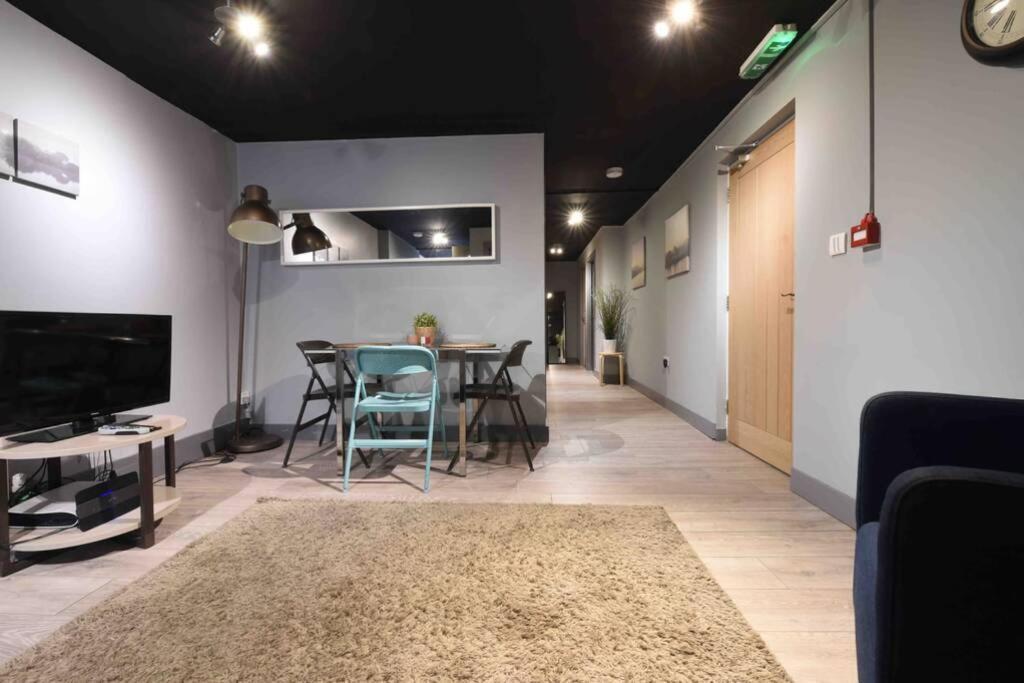 Back Turner Townhouse Apartment Manchester Bagian luar foto