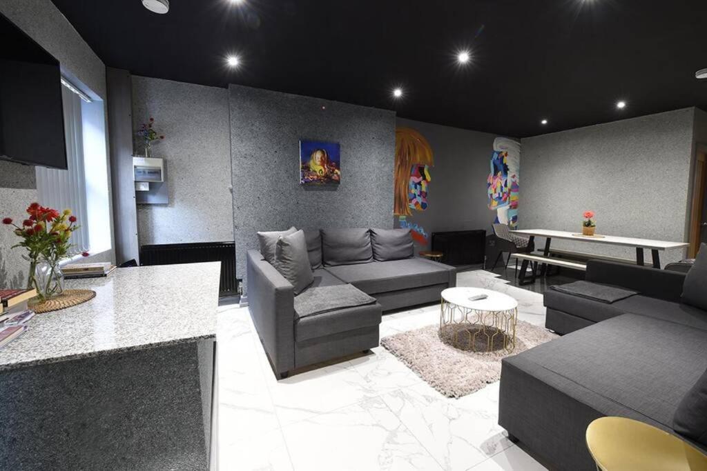 Back Turner Townhouse Apartment Manchester Bagian luar foto