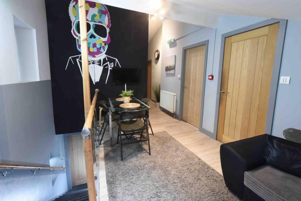 Back Turner Townhouse Apartment Manchester Bagian luar foto